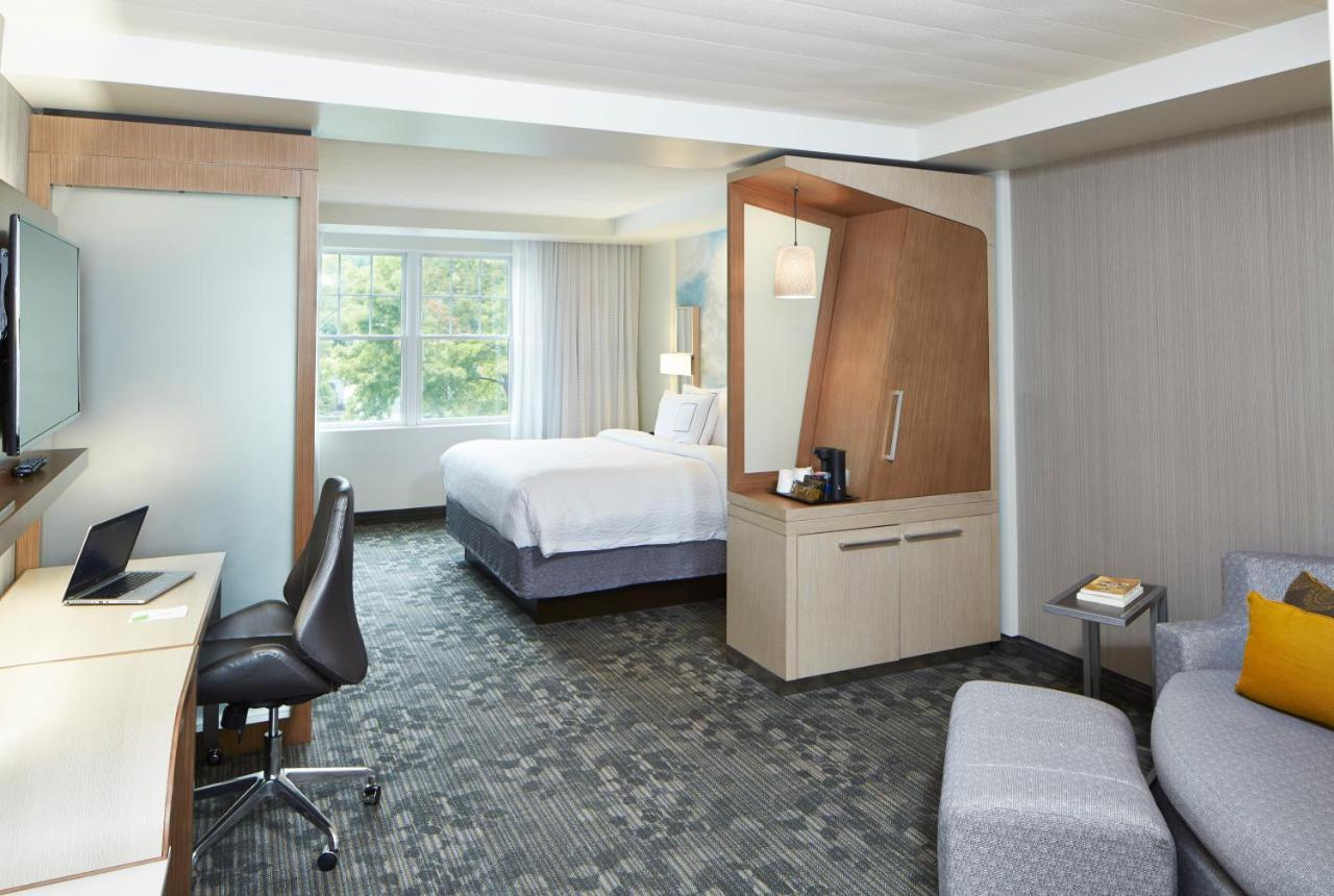 Courtyard By Marriott Lake George Eksteriør bilde
